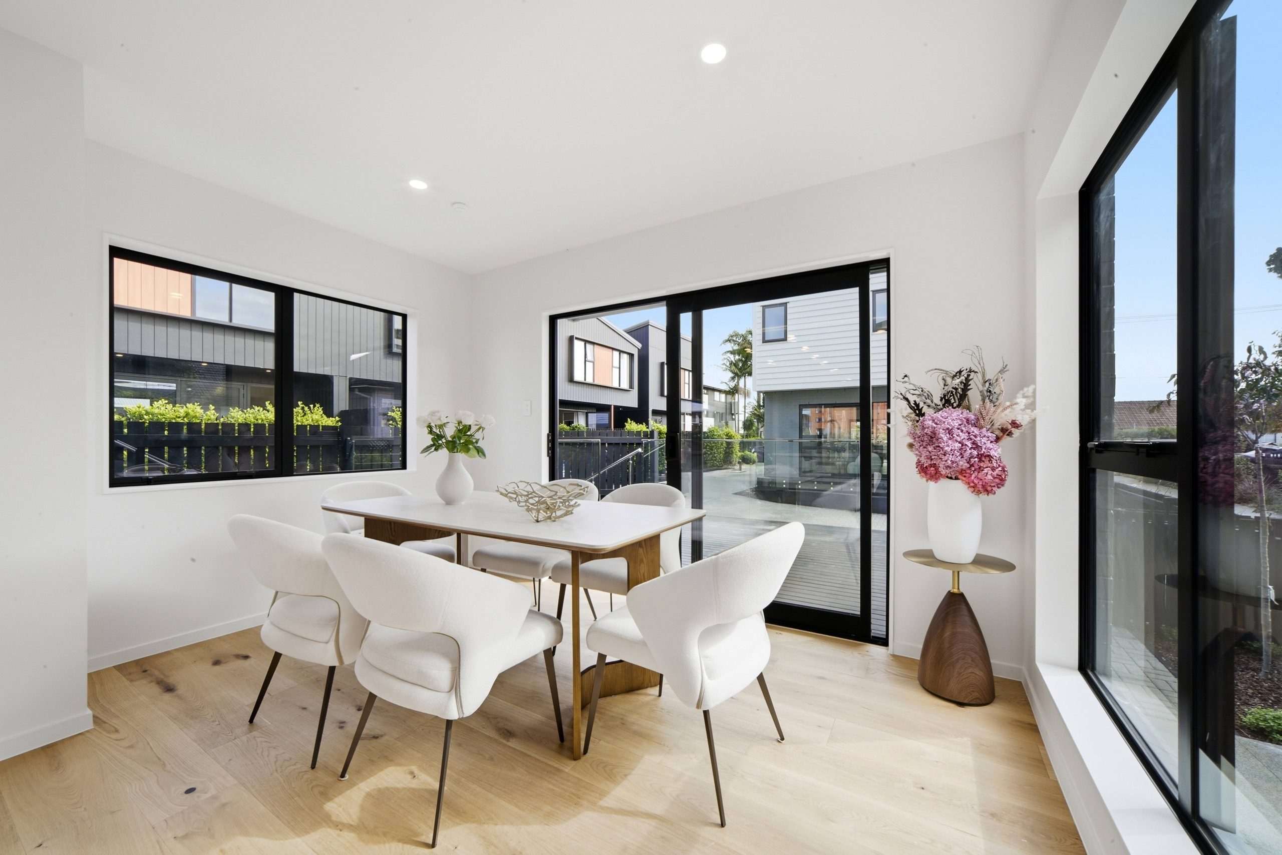 Lot2-46 Range View Road6 Bright living room new build home Auckland